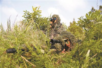 “沉默猎人”淬锋砺刃 ——海军陆战队某旅狙击手训练见闻